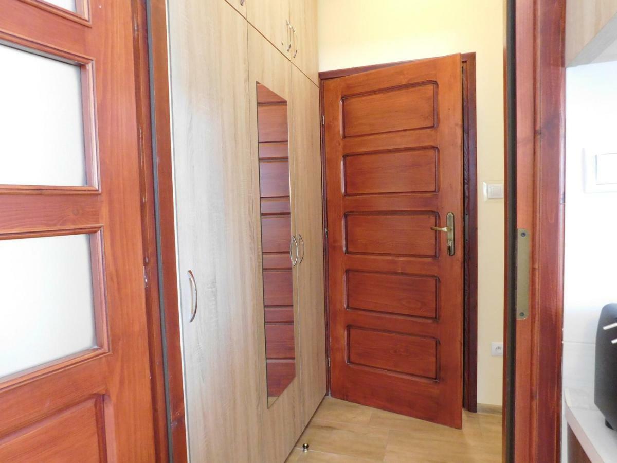 Kaja Apartment